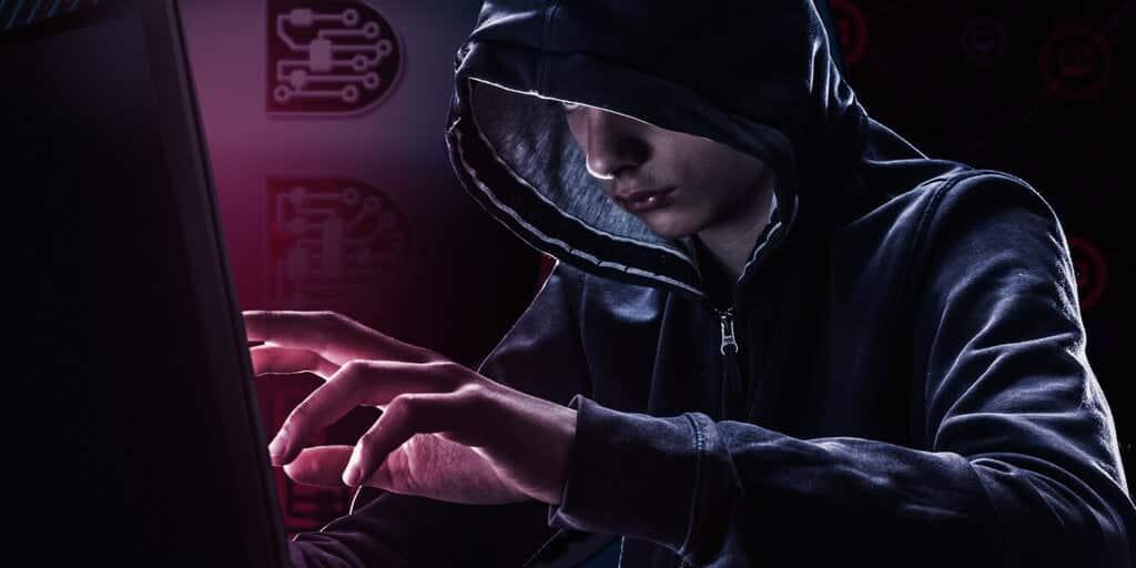 Shocking Drop in August: Crypto Thefts Halve Compared to July, Reveals Immunefi